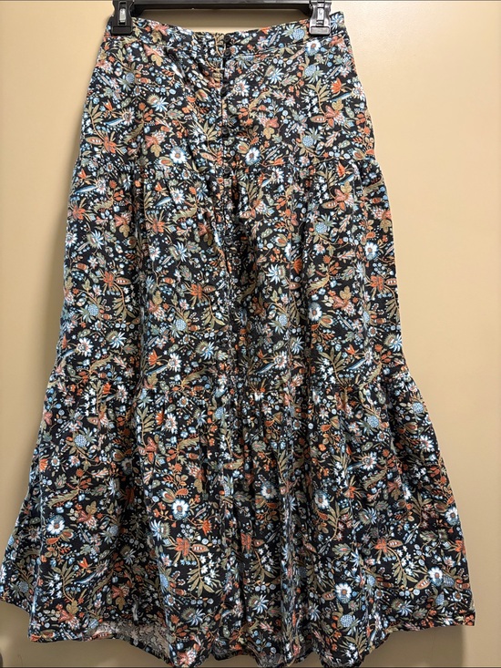 Old Navy Dresses & Skirts - Old Navy Black A-Line Maxi Skirt with Floral Print